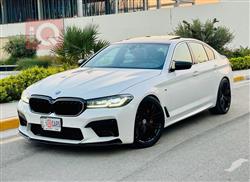 بی ئێم دەبڵیو سیریەس 5